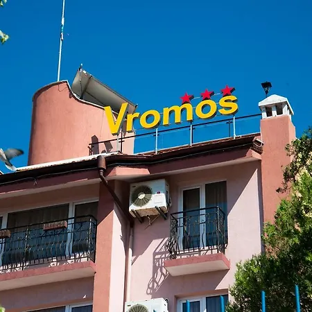 게스트하우스 Vromos 3*