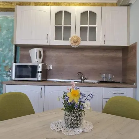 Vromos Guest Rooms Csernomorec