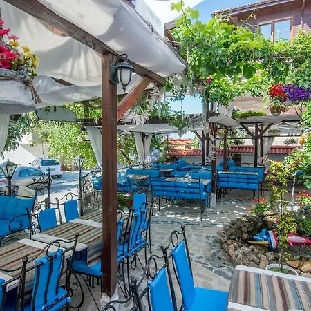 Vromos Guest Rooms Csernomorec