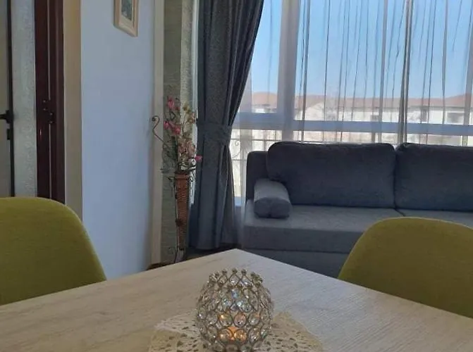 Vromos 3* 切尔诺莫雷茨